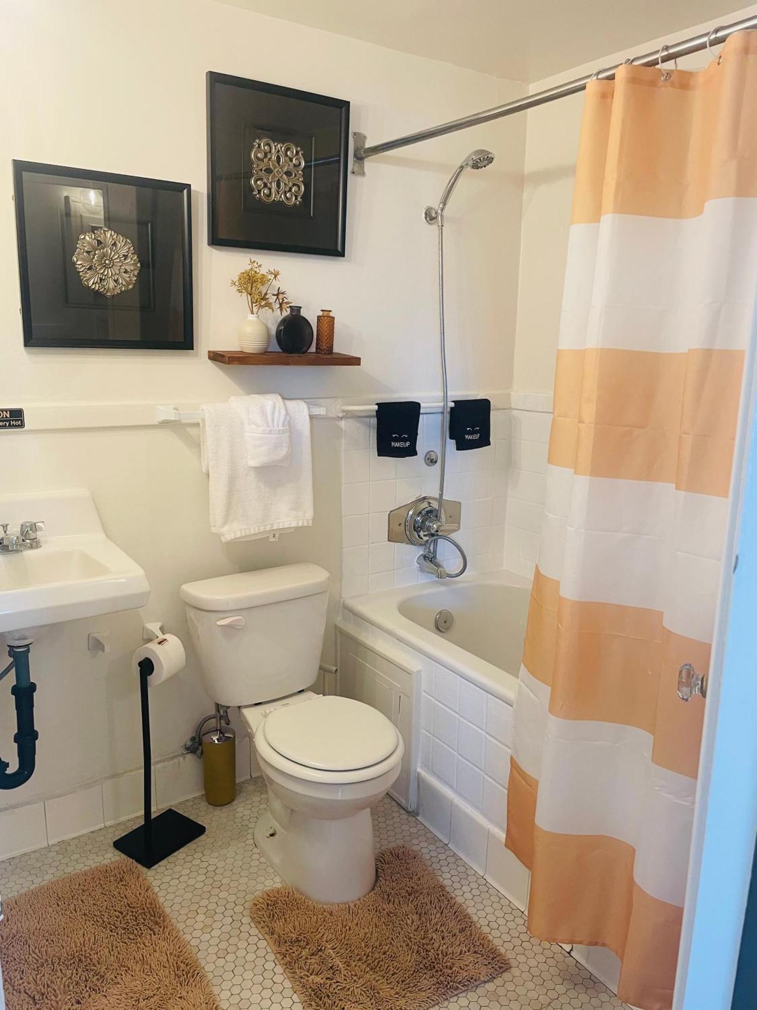 Private Cozy Studio, Peek A Boo Ocean View For 2 롱비치 외부 사진